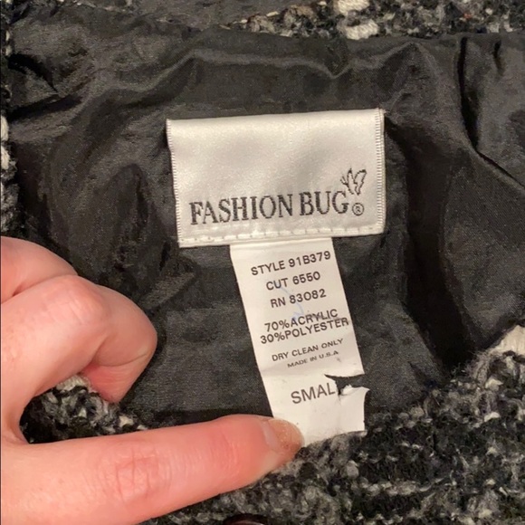 Fashion Bug Plaid Jacket w/ Shoulder Pads - Picture 4 of 4